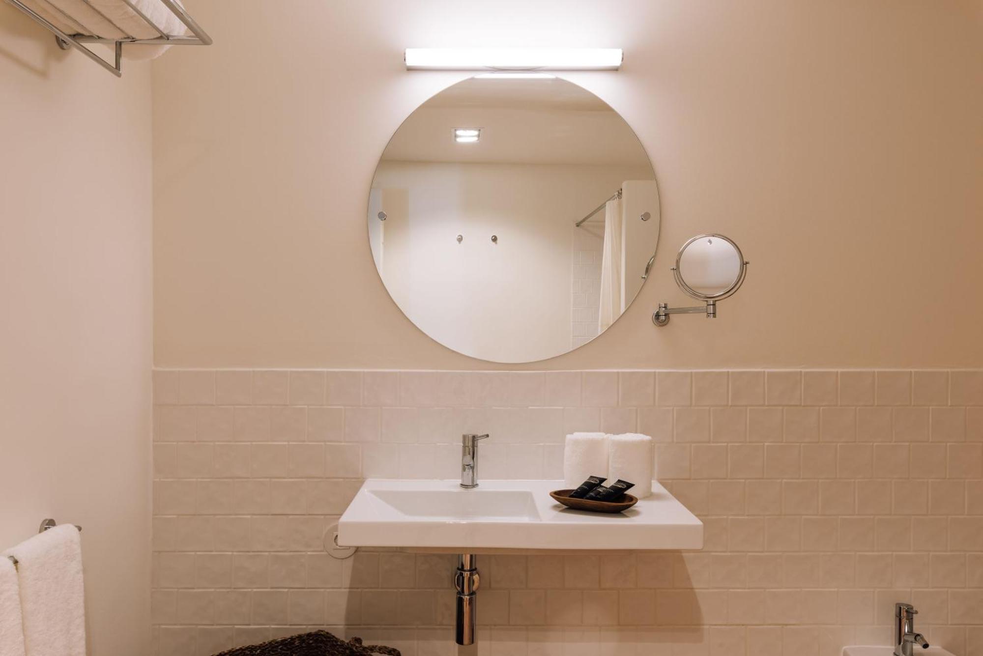 Travassos 11 Otel Elvas Oda fotoğraf